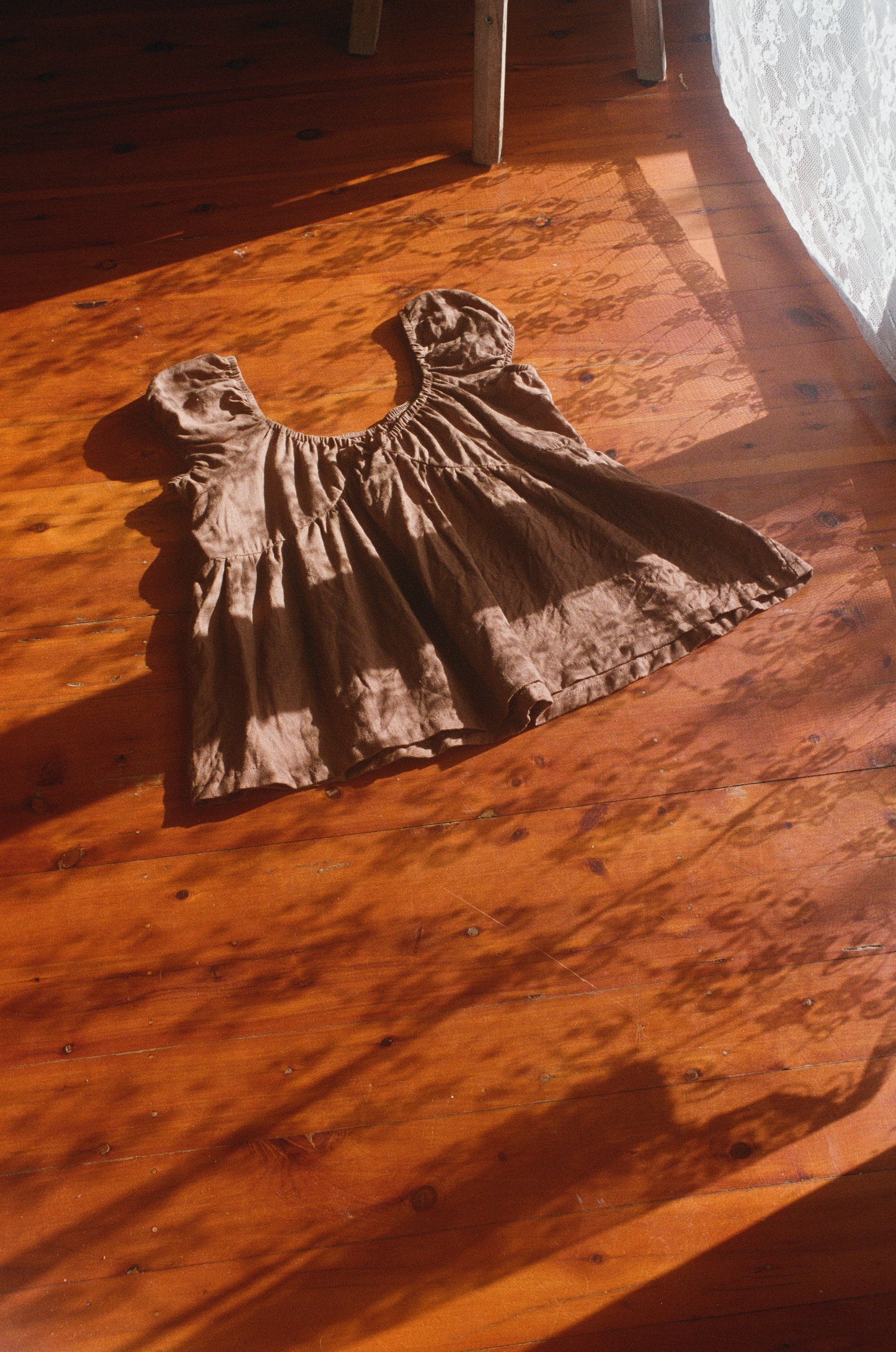 PUFF SLEEVE SMOCK TOP - CACAO