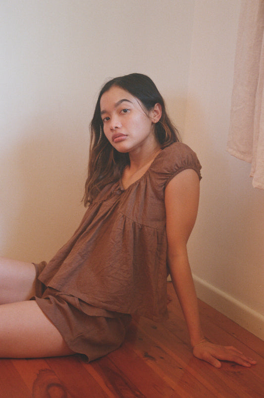 PUFF SLEEVE SMOCK TOP - CACAO