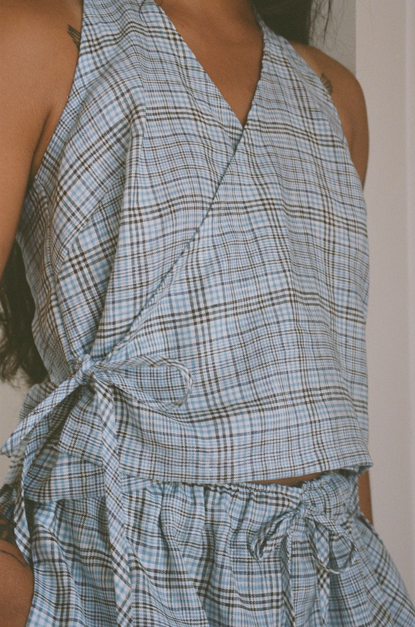 HALTER TOP - BLUE PLAID