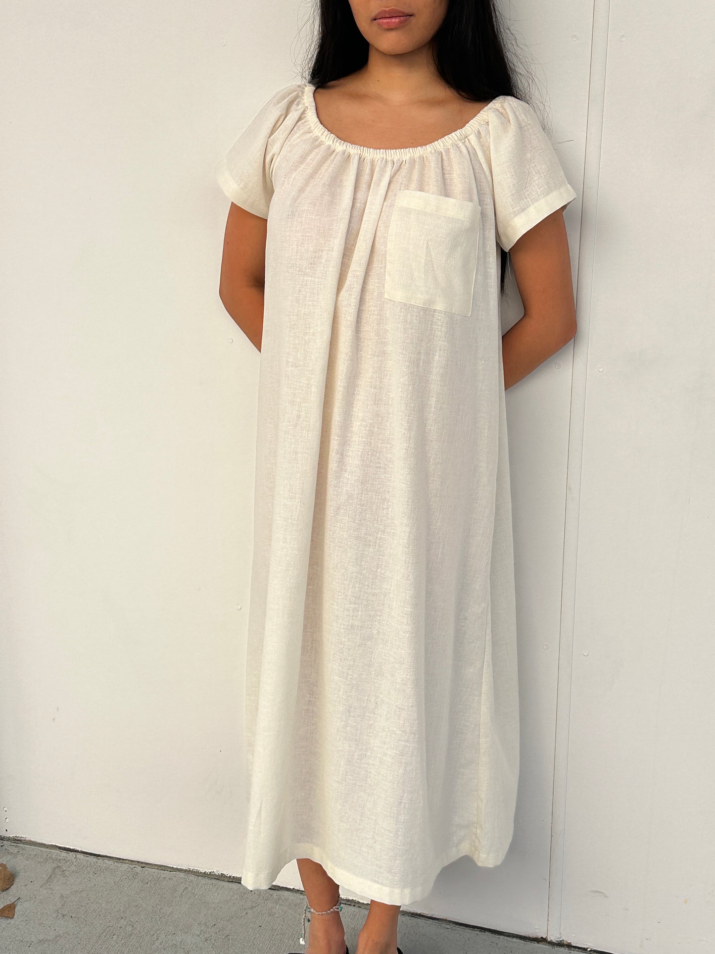 T-SHIRT SMOCK DRESS - HUSK