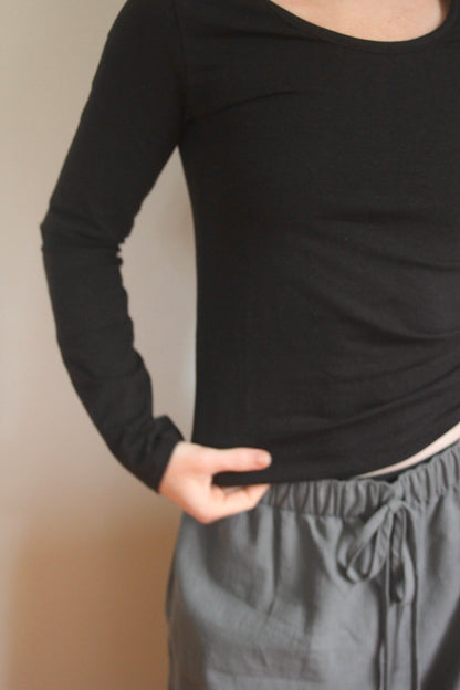 SOLACE LONG SLEEVE - CHARCOAL