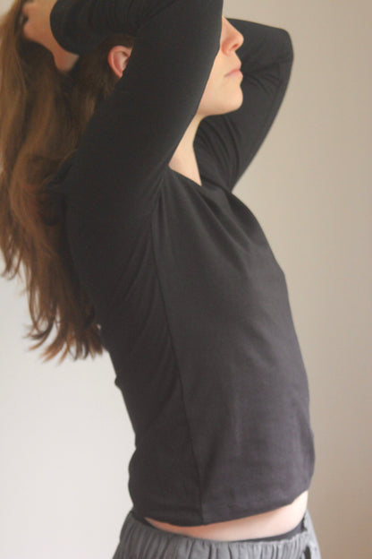 SOLACE LONG SLEEVE - CHARCOAL