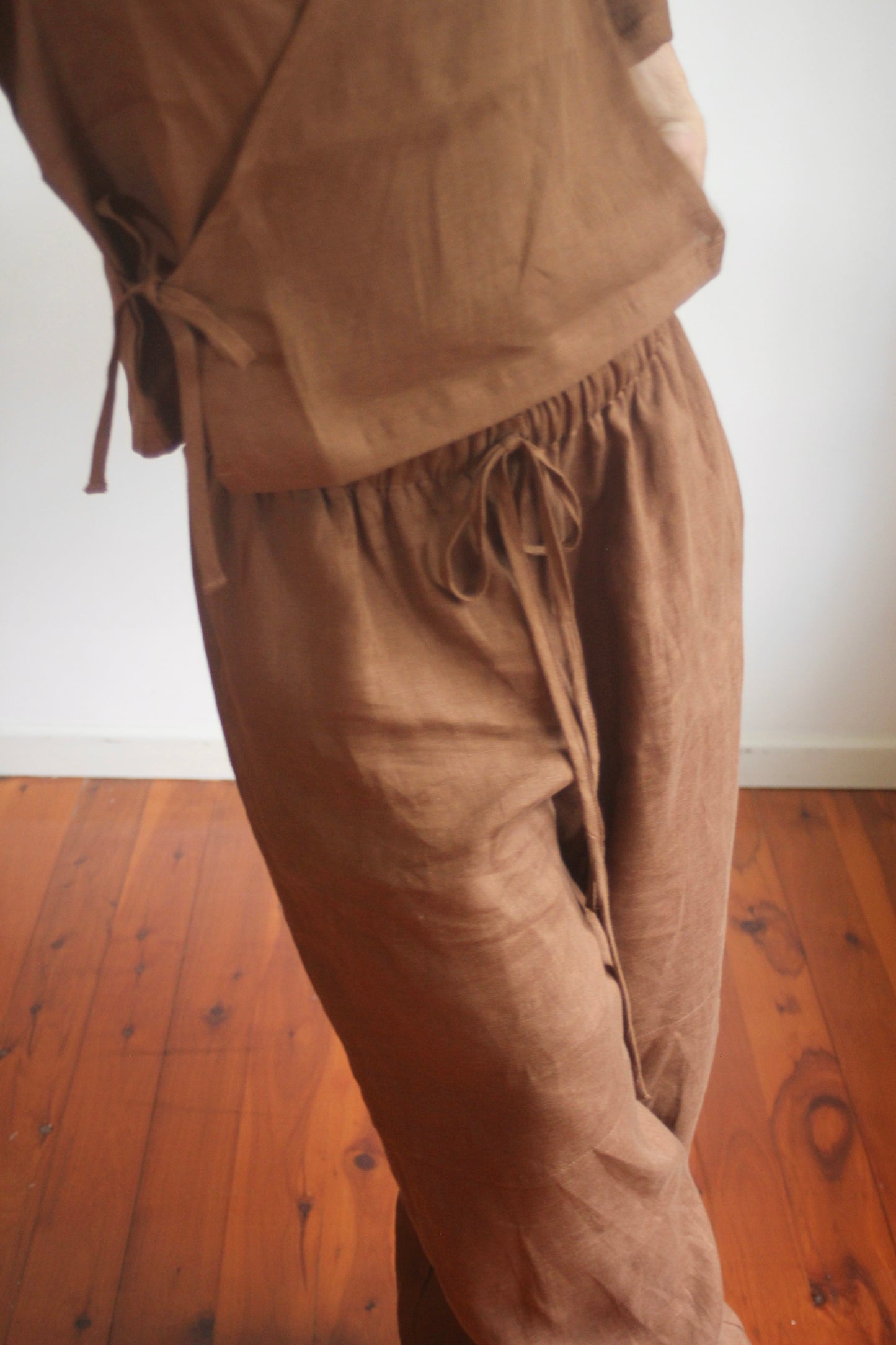 PARACHUTE PANT - CACAO