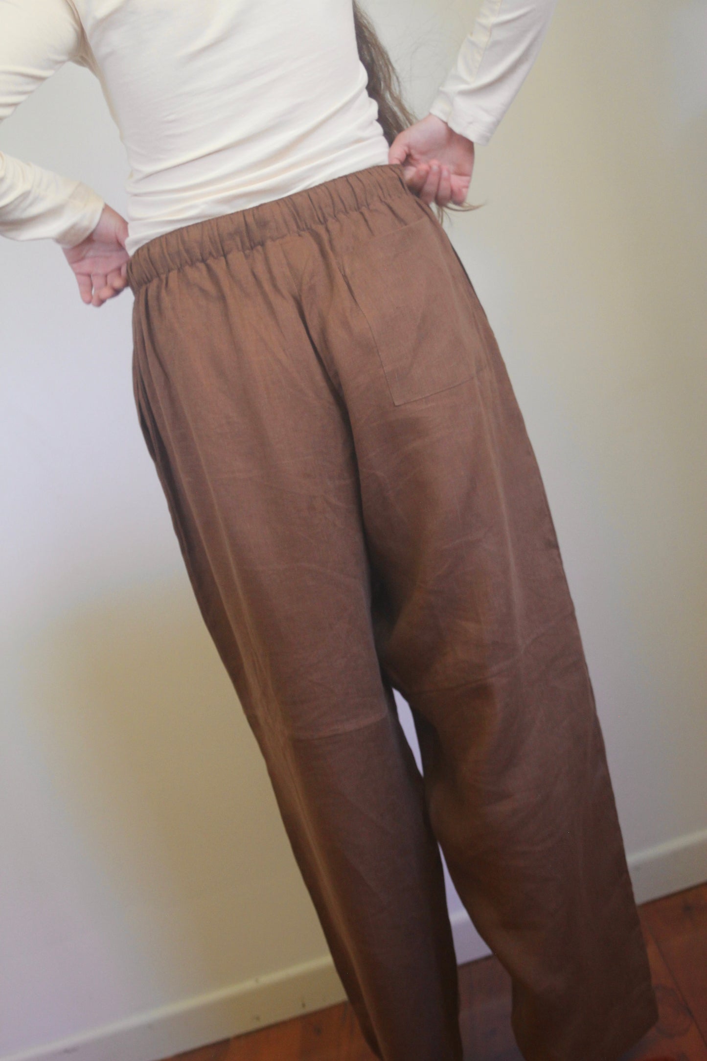 PARACHUTE PANT - CACAO