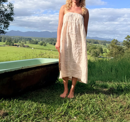FOUR BUTTON SKIRT - SESAME