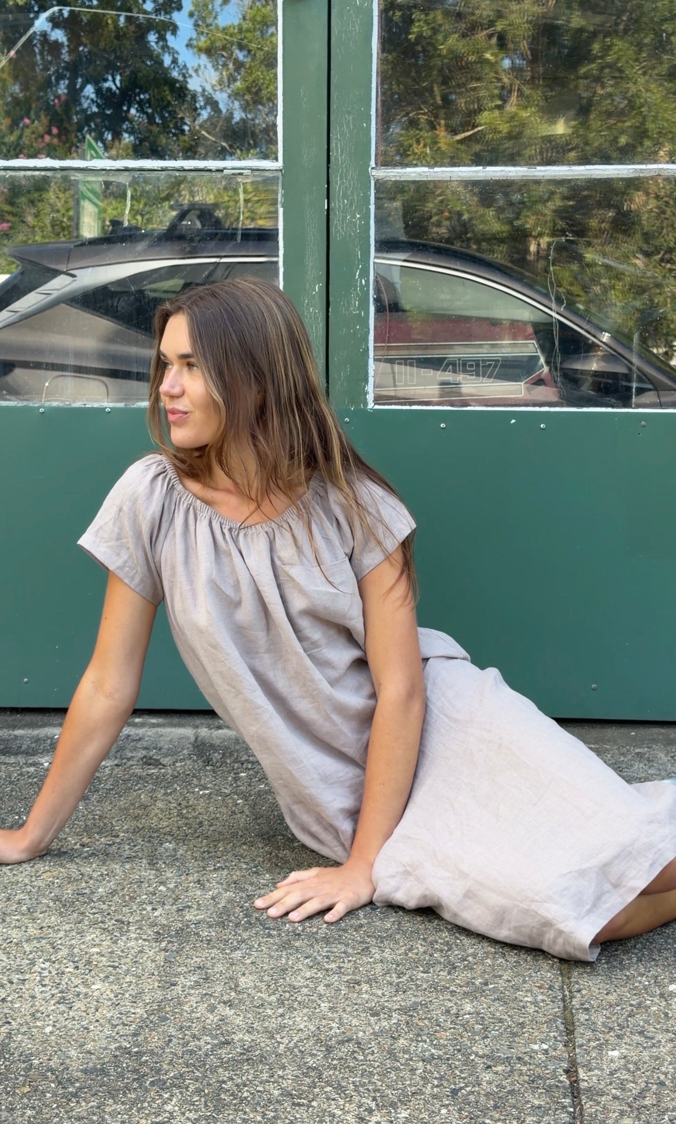 T-SHIRT SMOCK DRESS - CLAY