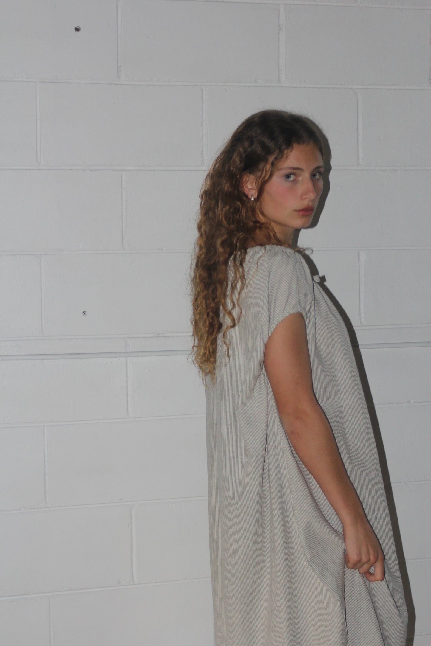 TIE SMOCK DRESS - CREAM STRIPE
