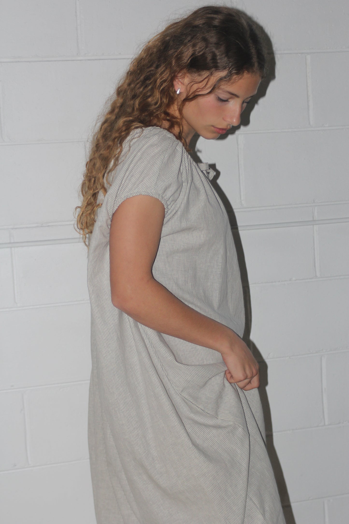 TIE SMOCK DRESS - CREAM STRIPE