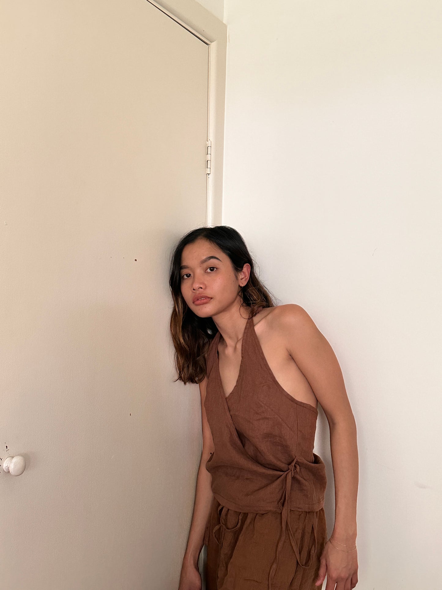 CROSS OVER HALTER - CACAO