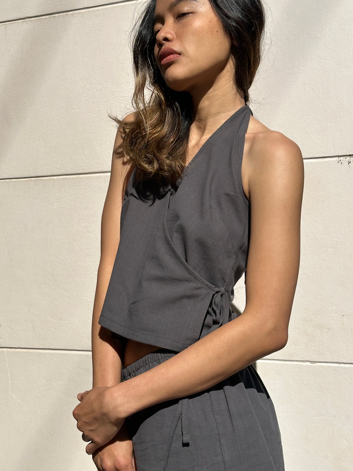 CROSS OVER HALTER - SMOKE