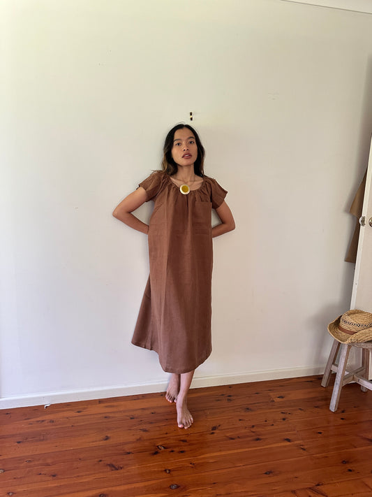 T-SHIRT SMOCK DRESS - CACAO