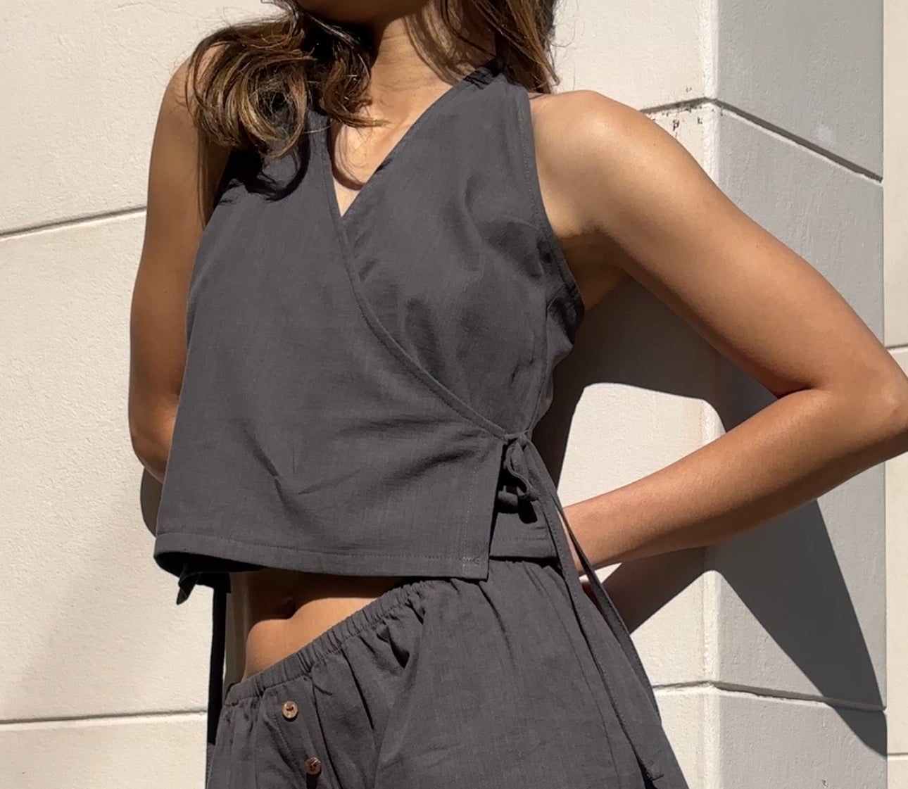 CROSS OVER HALTER - SMOKE